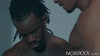 Business mete out finishes involving with threesome anal fucking